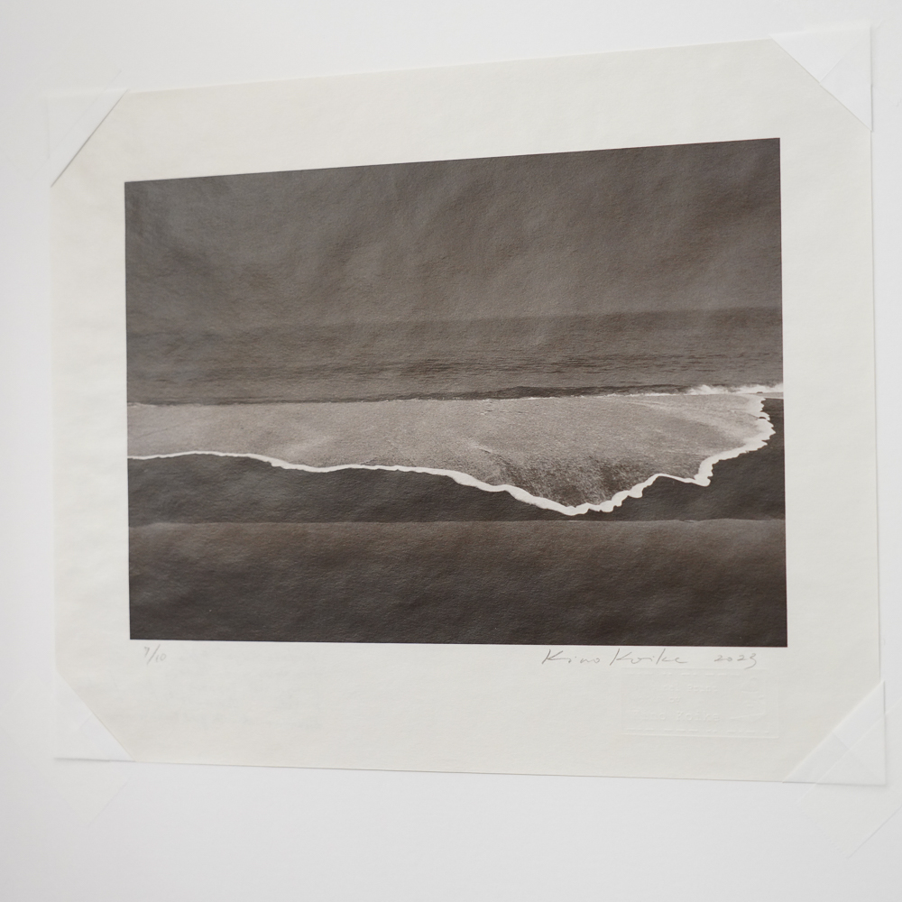 Wave Traces #9 by Kino Koike, a vertical limited-edition artwork featuring natural landscapes and photographic and realistic imagery, in black and white tones.