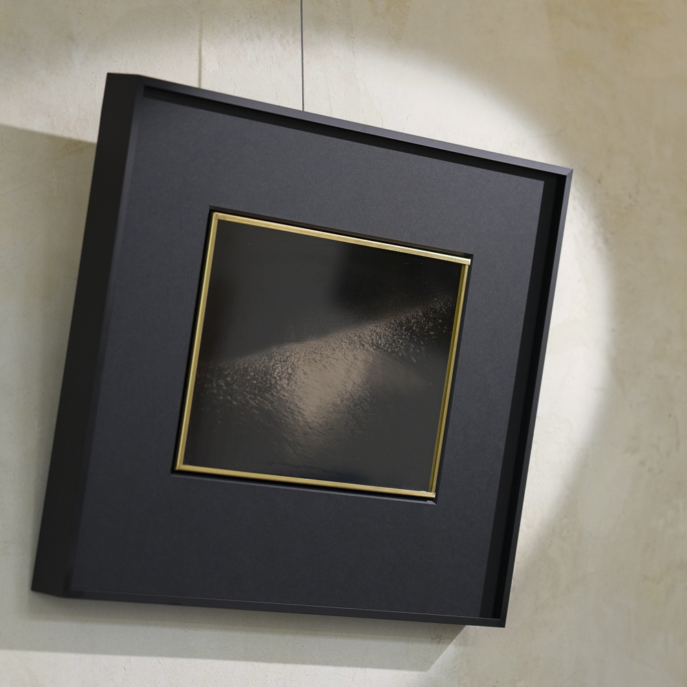 Light and breath - Bubble on the Wave #5 · Glass wet plate by Kino Koike, a horizontal limited-edition artwork featuring flowers and still life and natural landscapes, in black and white tones.