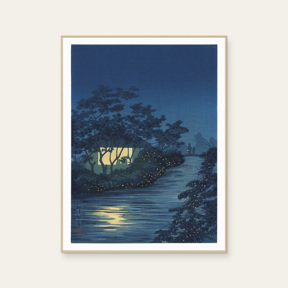 小林清親 Kobayashi Kiyochika《天王寺鬼怒川的螢火蟲》：藍色調，自然風景題材，直幅藝術掛畫。 產品圖片 2。