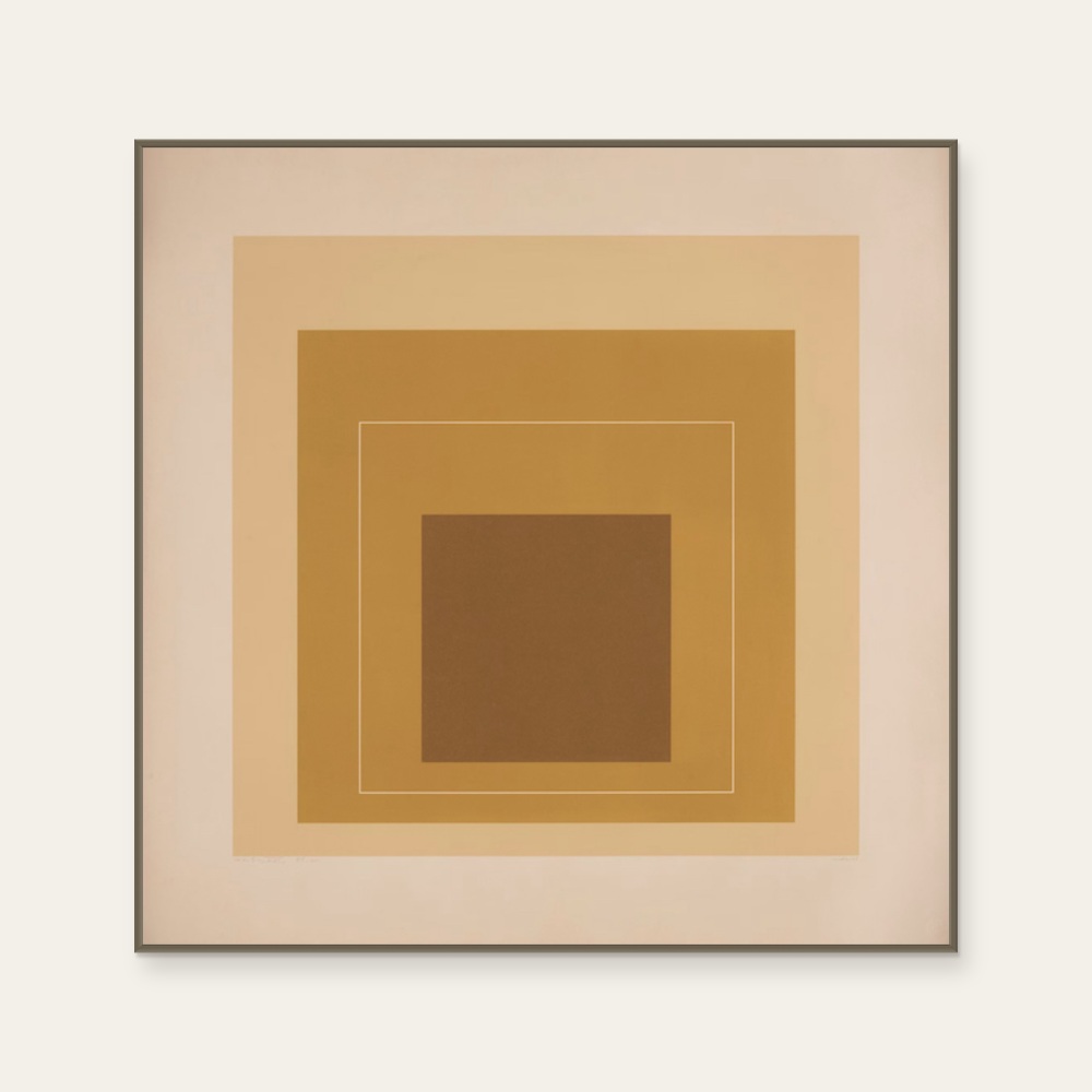 Josef Albers《Homage to the Square(Autumn Squares)》：奶茶／棕色調，抽象線條題材，方形藝術掛畫。 產品圖片 2。