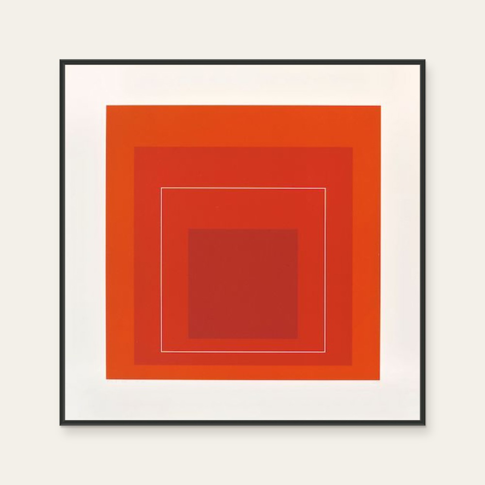 Josef Albers《Homage to the Square(Amber Vibration)》：紅／橘色調，抽象線條題材，方形藝術掛畫。 產品圖片 2。