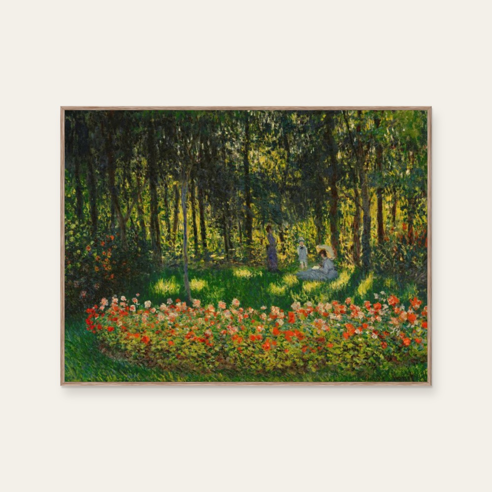 莫內 Monet《在花園中,藝術家的家人Au jardin, la famille de l’artiste》:綠色調,花卉植物與靜物與自然風景題材,橫幅藝術掛畫。 封面圖片。